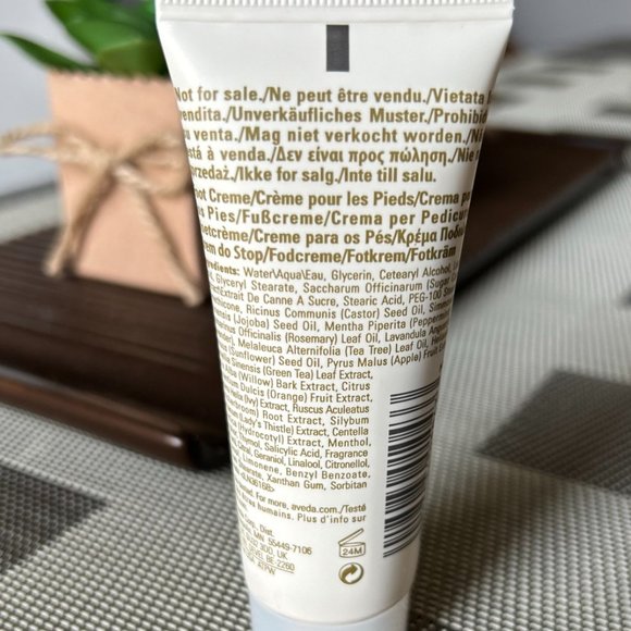 Aveda Foot Relief moisturizing creme - 40 ml - Picture 2 of 2